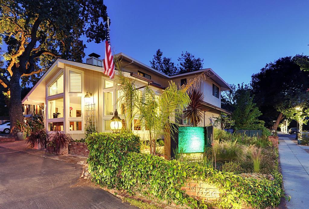 Saratoga Oaks Lodge Екстер'єр фото